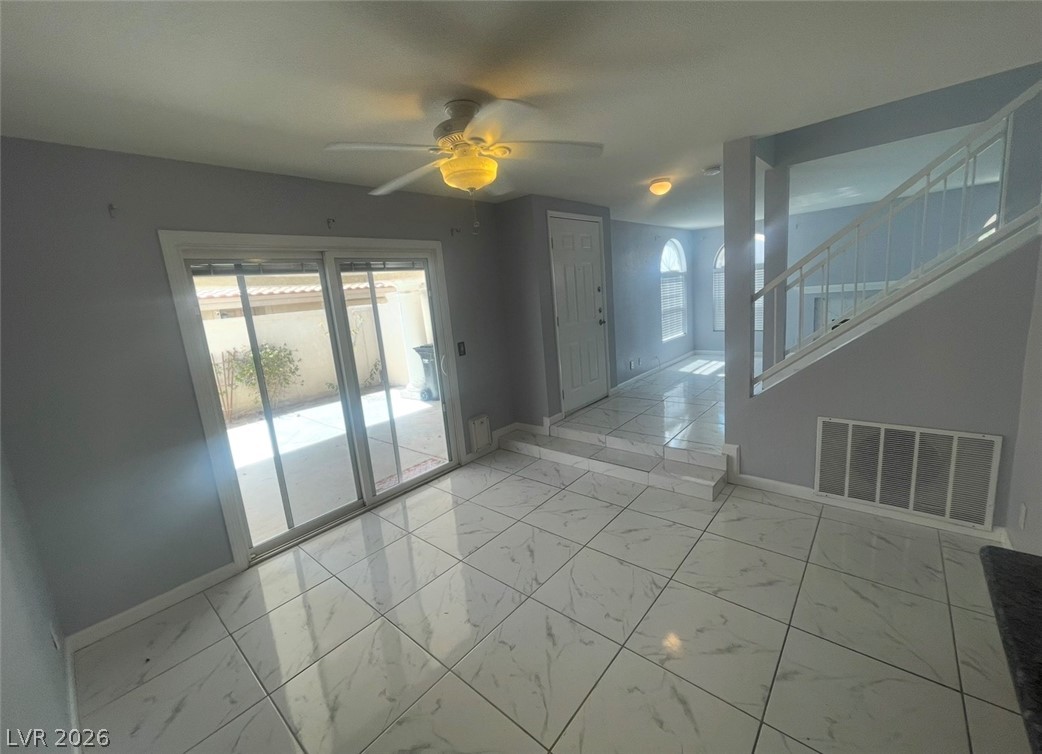 2832 Mill Point Drive Property Photo 6