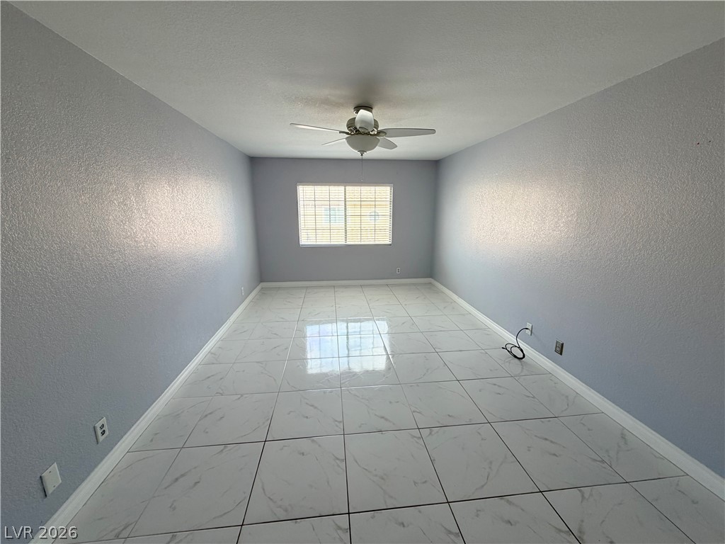 2832 Mill Point Drive Property Photo 9