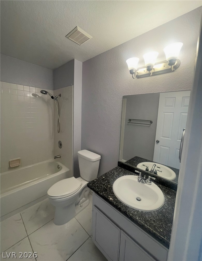 2832 Mill Point Drive Property Photo 16