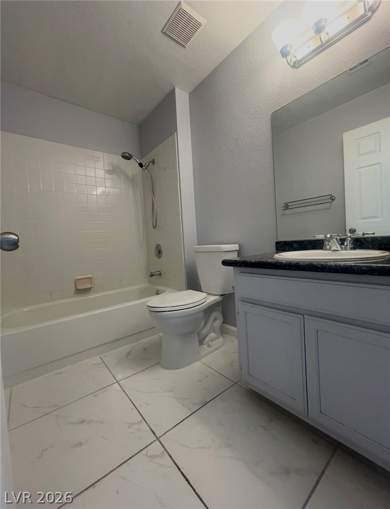 2832 Mill Point Drive Property Photo 17