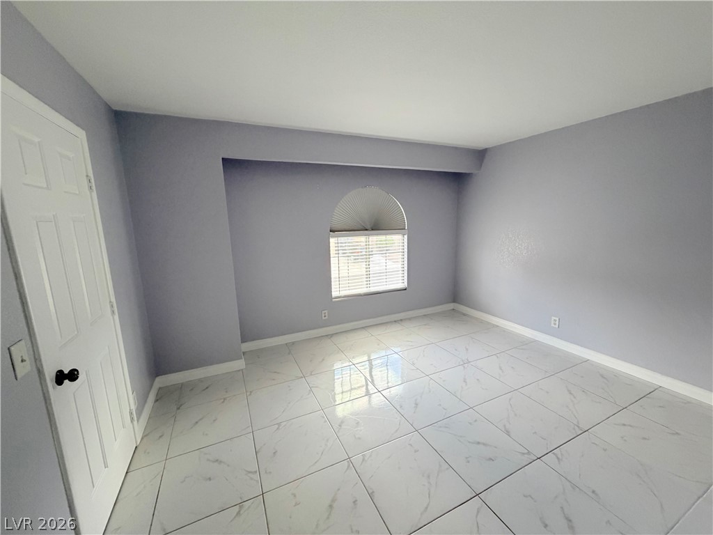 2832 Mill Point Drive Property Photo 18
