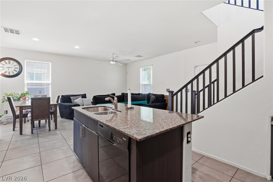 4614 Lime Straight Drive Property Photo 12