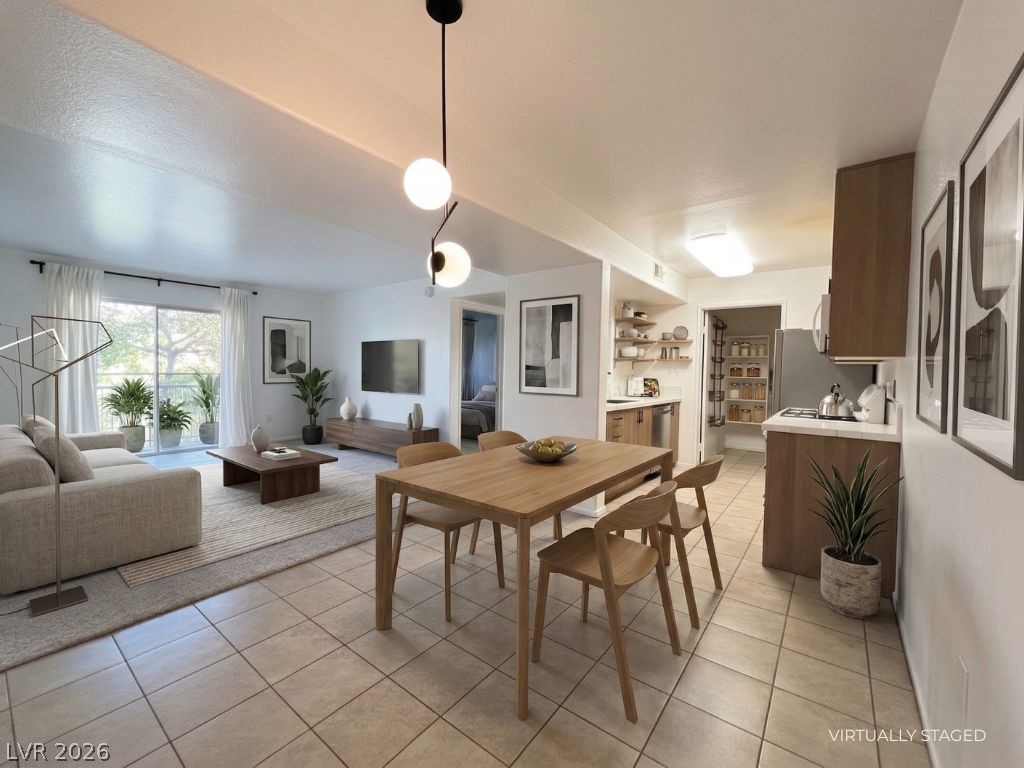 7885 West Flamingo Road 1161 Property Photo 4