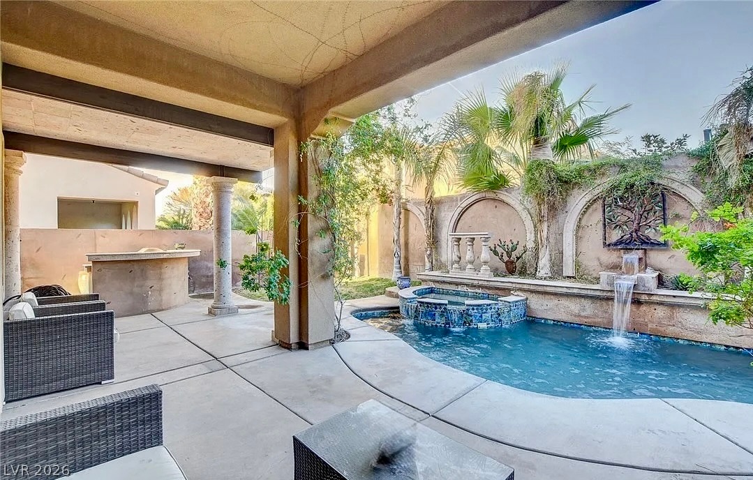 488 Via Palermo Drive Property Photo 27