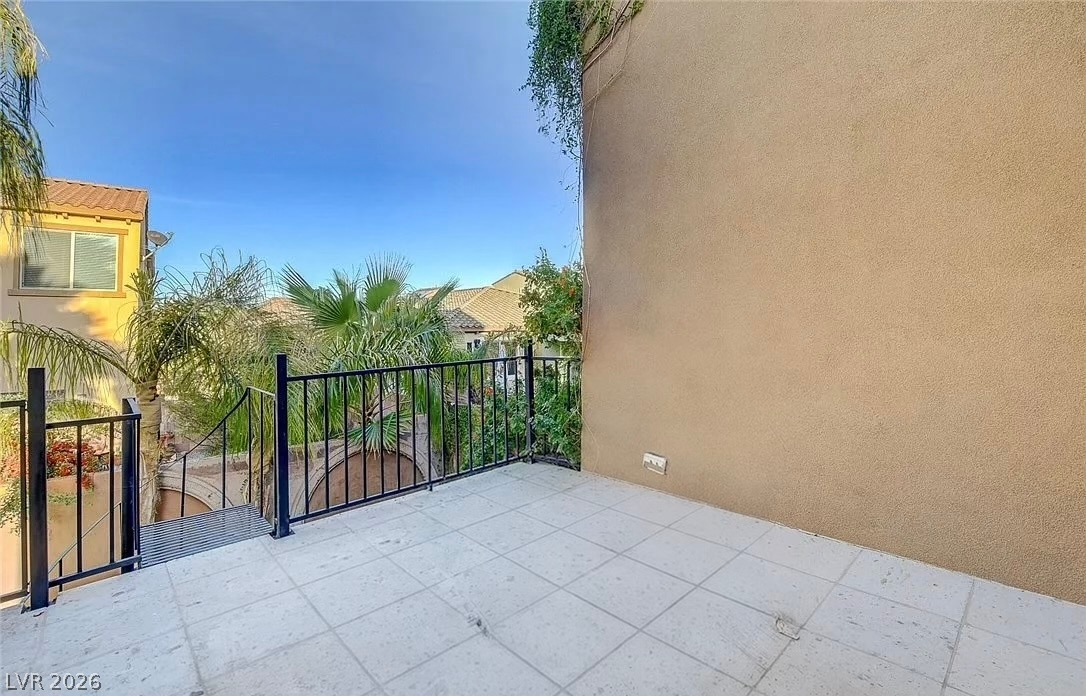488 Via Palermo Drive Property Photo 28