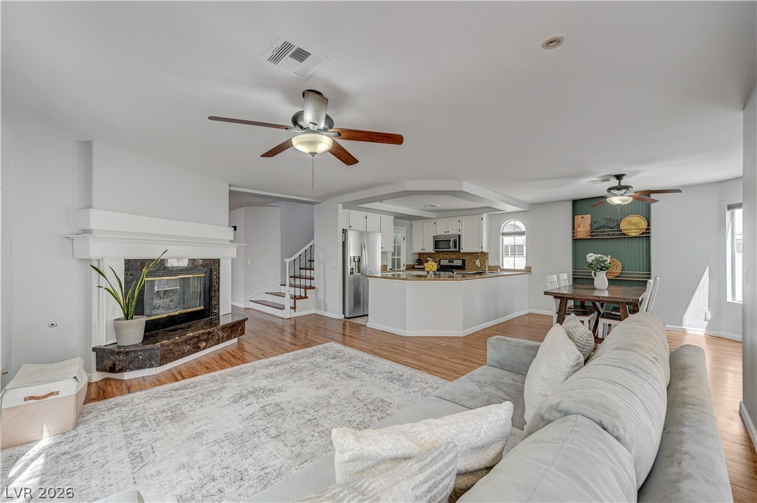 8349 Cretan Blue Lane Property Photo 4