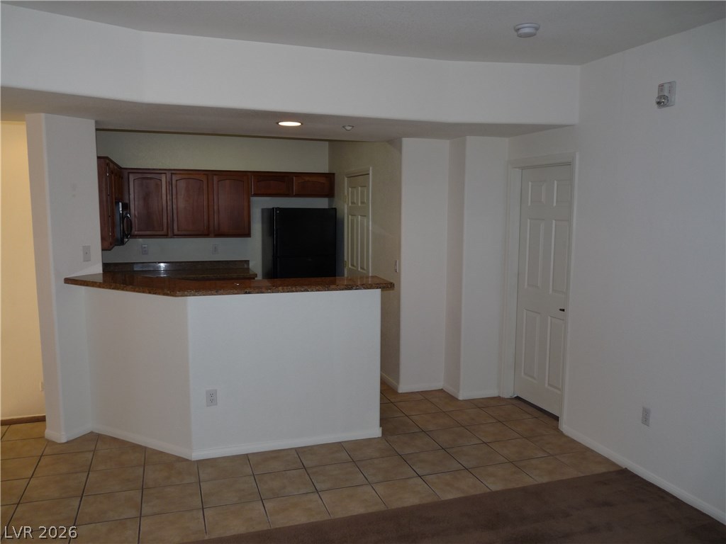 5855 Valley Drive 2030 Property Photo 8