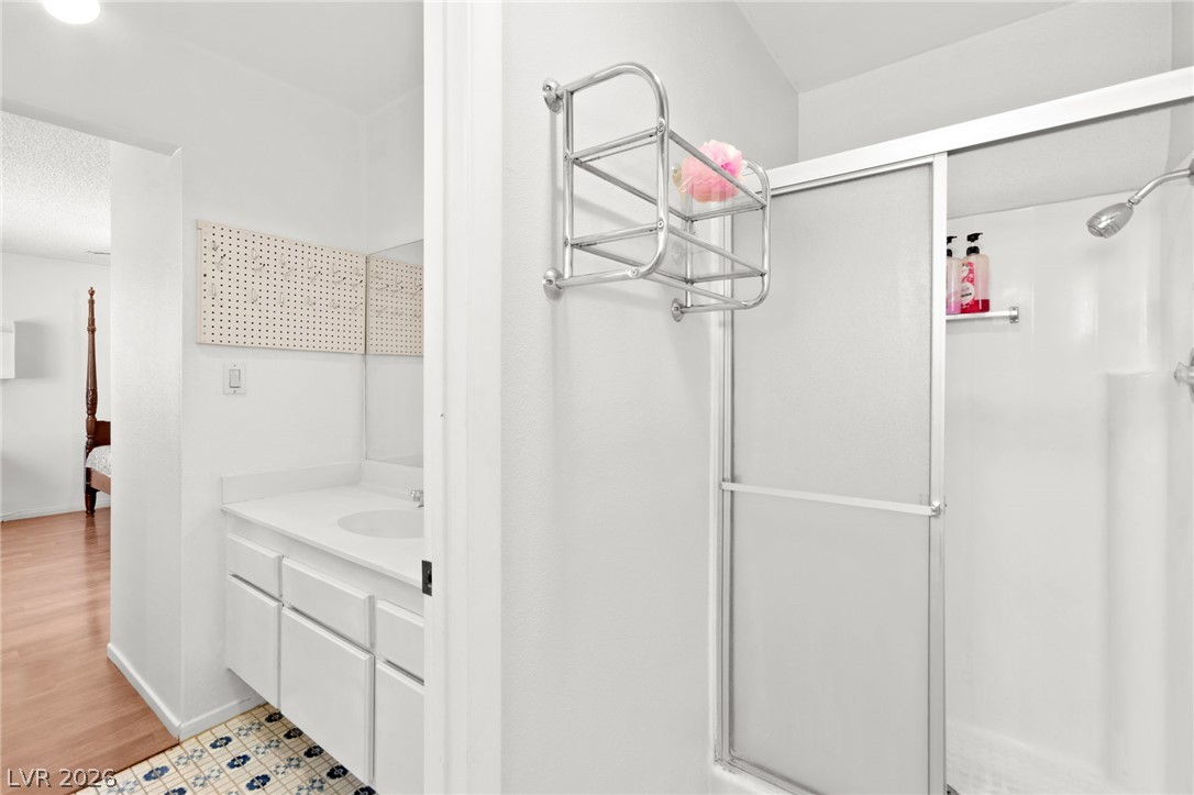 2529 Lakeside Drive Property Photo 24