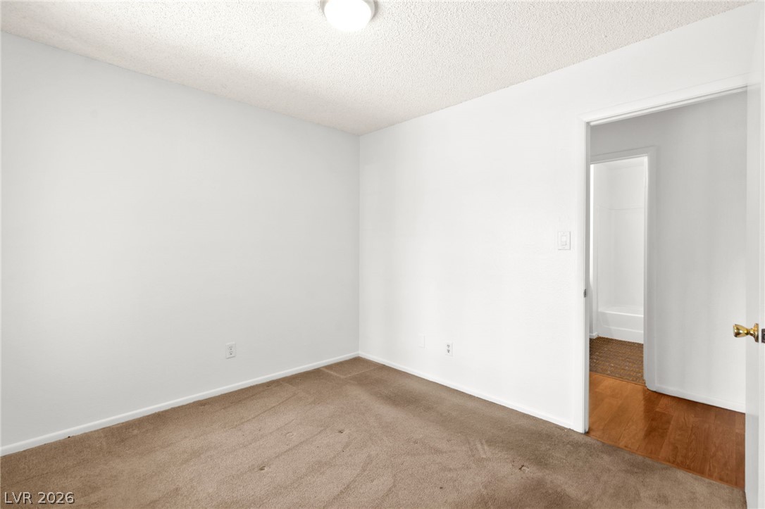 2529 Lakeside Drive Property Photo 29