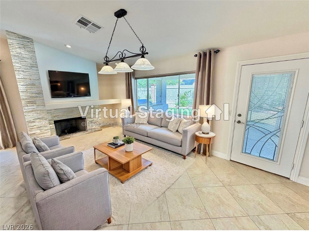 1300 Premier Court Property Photo 6