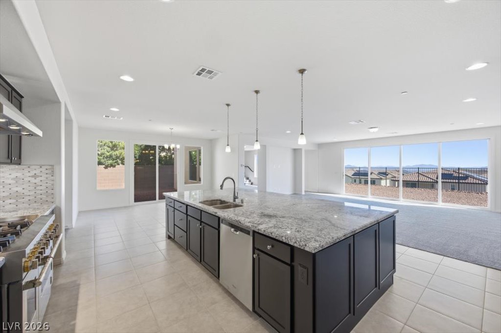 4522 Amazing View Street Property Photo 10