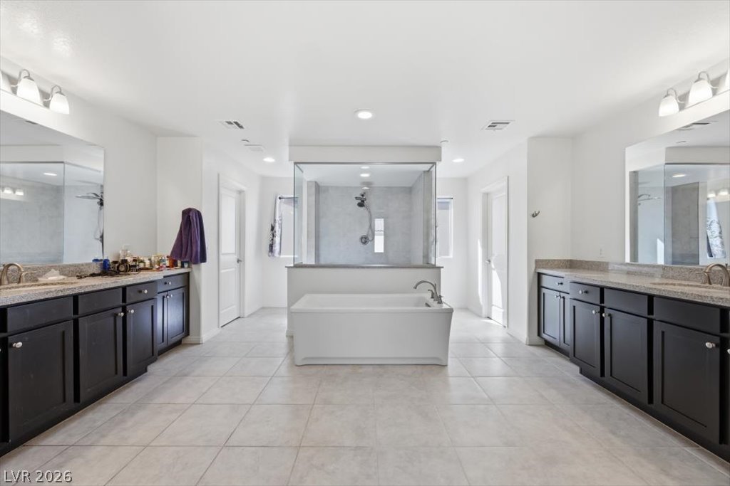 4522 Amazing View Street Property Photo 28