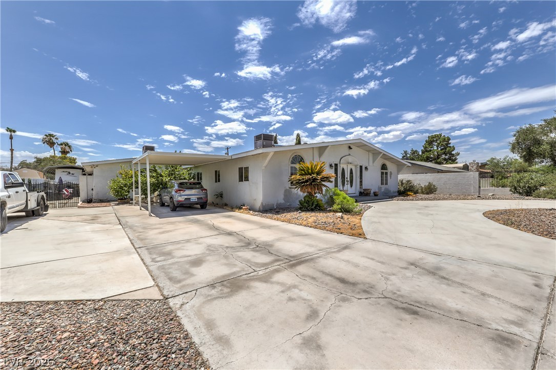 5301 Reiter Avenue Property Photo 4