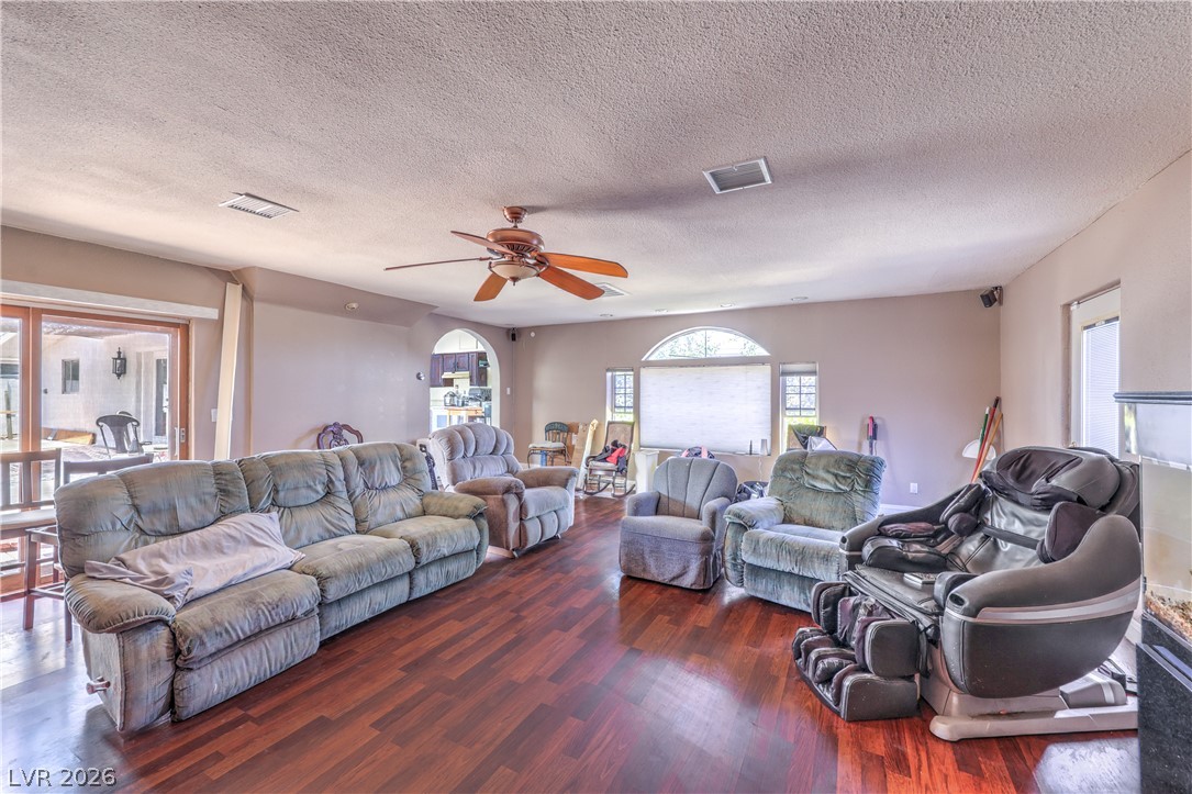 5301 Reiter Avenue Property Photo 15