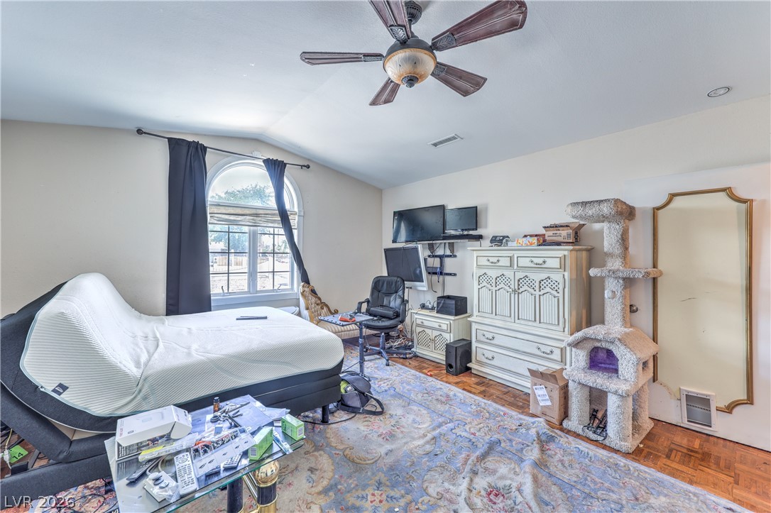 5301 Reiter Avenue Property Photo 17
