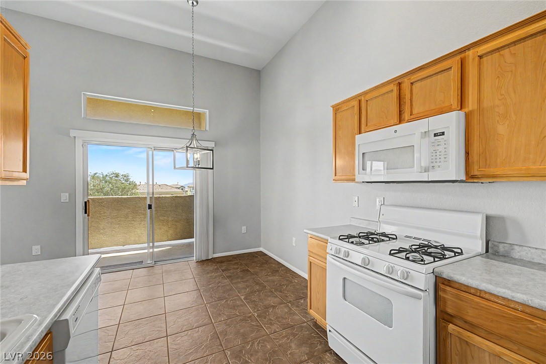 3364 Indian Shadow Street 203 Property Photo 16