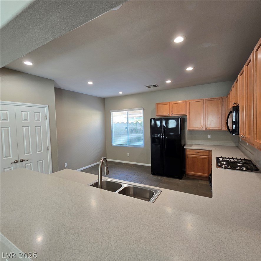 4439 Weitzman Place Property Photo 17