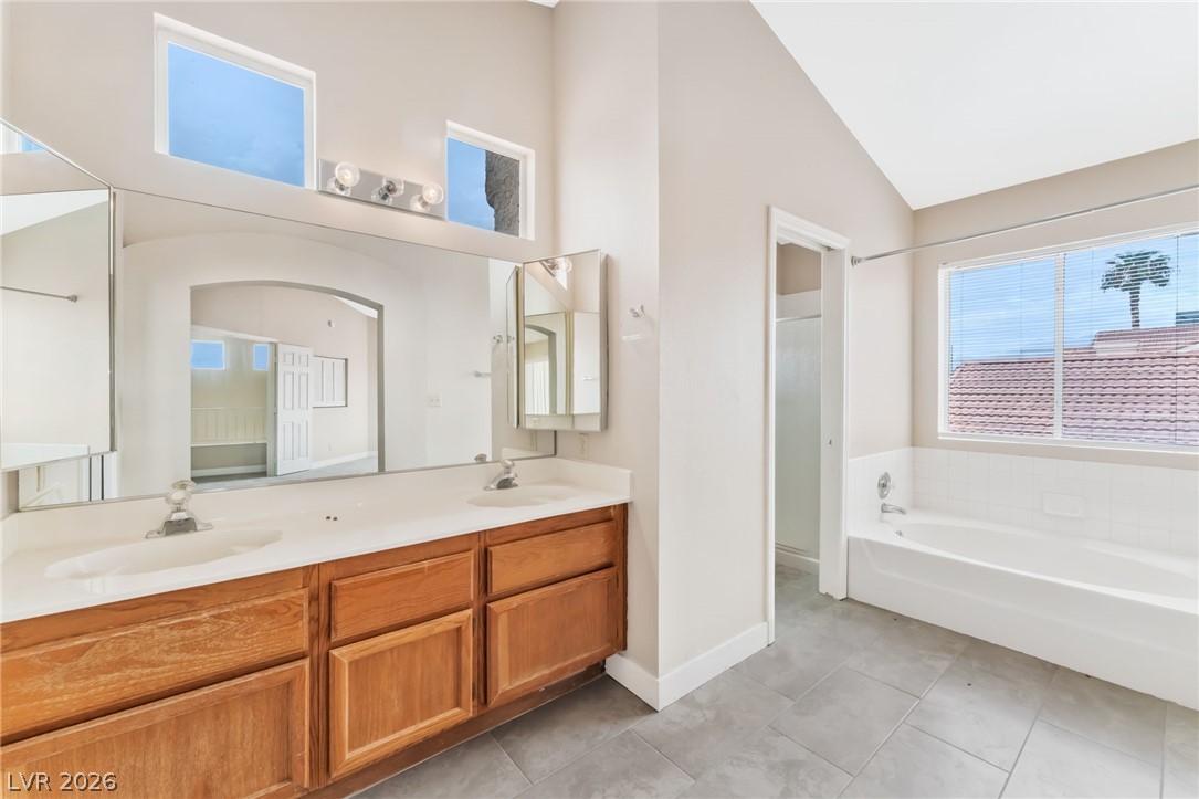 6536 Sterling Springs Parkway Property Photo 18
