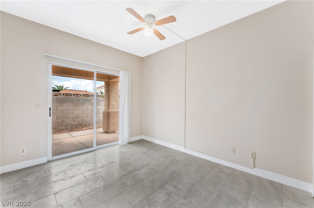 6536 Sterling Springs Parkway Property Photo 23