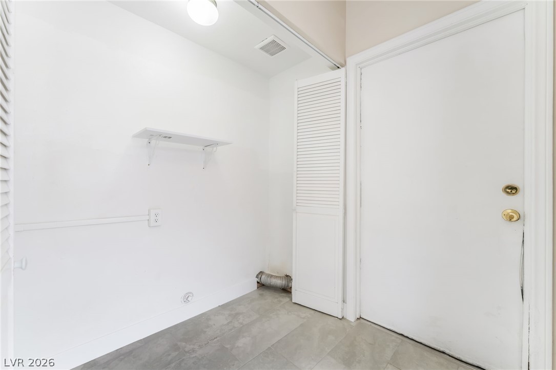 6536 Sterling Springs Parkway Property Photo 27