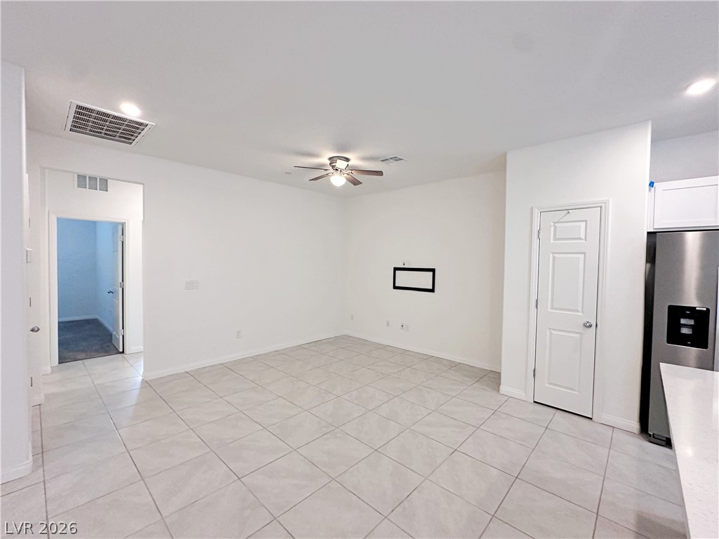 663 Foam Flower Lane Property Photo 11