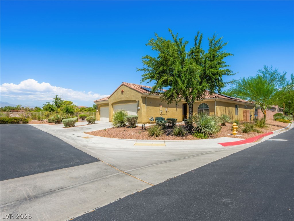 7540 Key Royale Court Property Photo 3