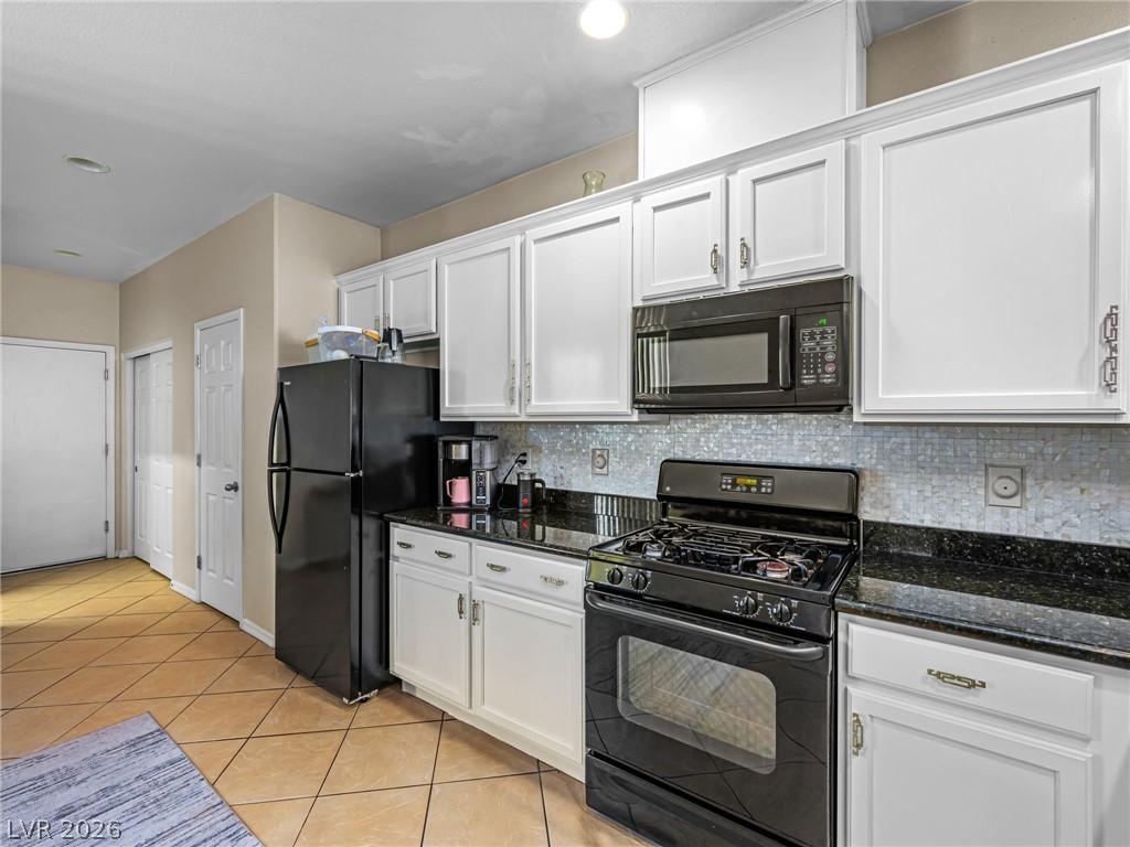 7540 Key Royale Court Property Photo 17