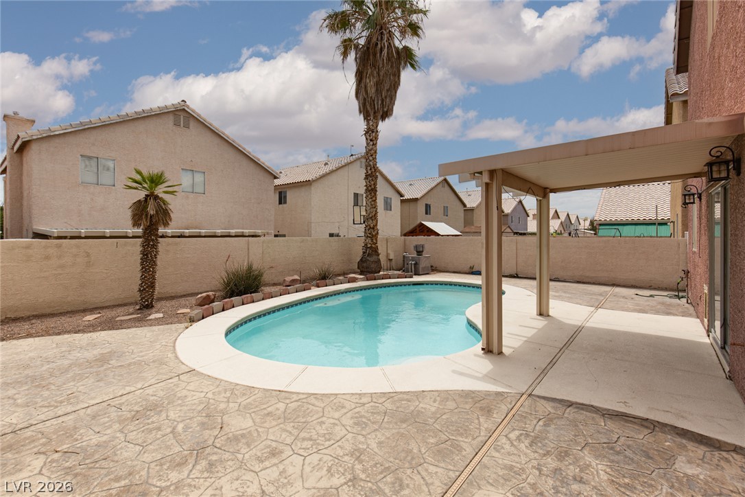 5916 Taj Mahal Drive Property Photo 2