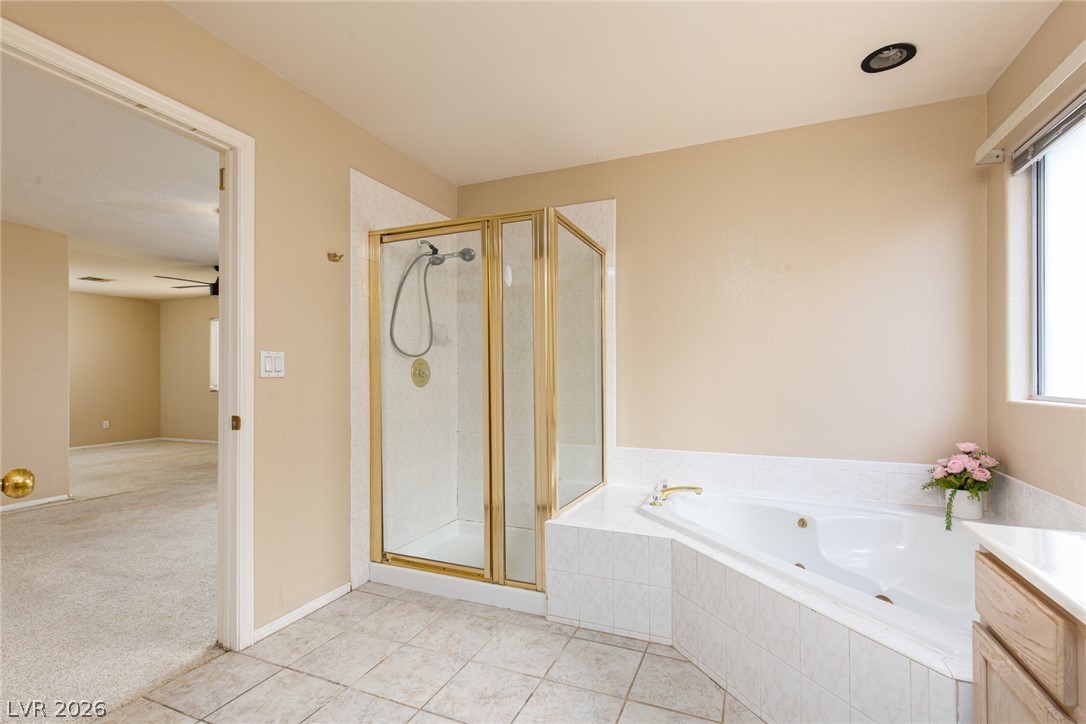 5916 Taj Mahal Drive Property Photo 18