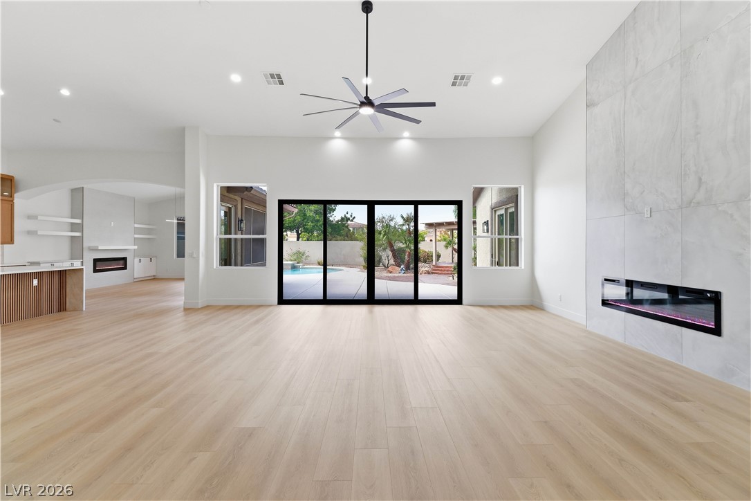 5150 Villa Dante Avenue Property Photo 6