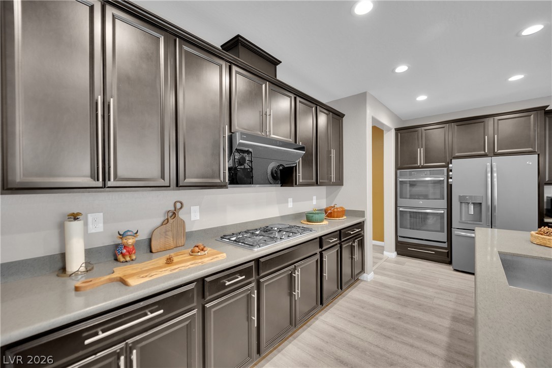 8767 Pinley Spring Street Property Photo 23