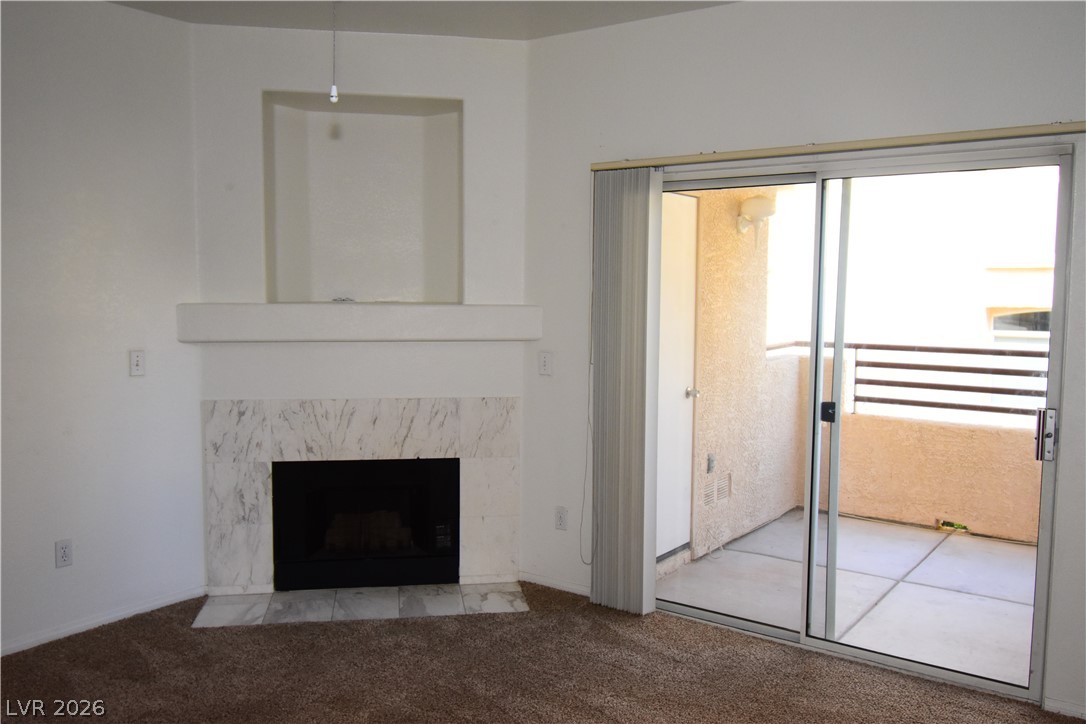3320 South Fort Apache Road 109 Property Photo 4