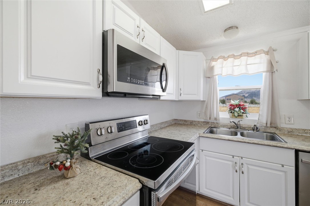 5610 Tecopa Street Property Photo 15
