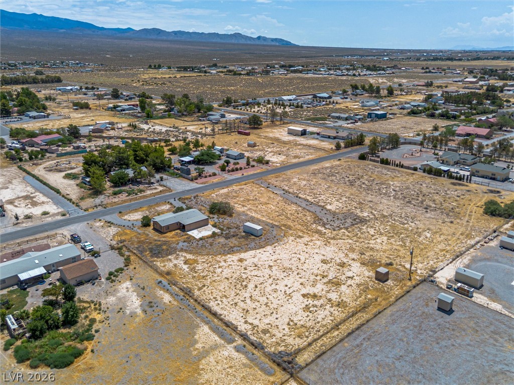 5610 Tecopa Street Property Photo 41