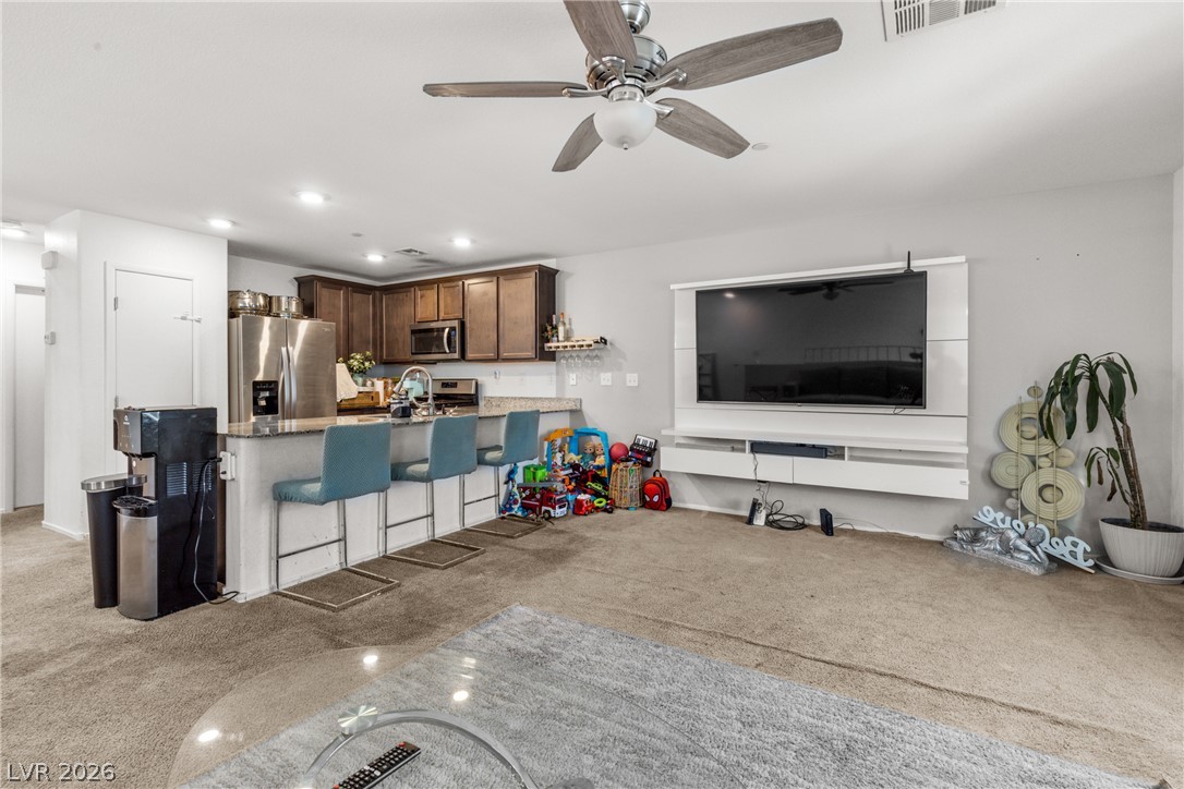4517 Woolcomber Street Property Photo 13
