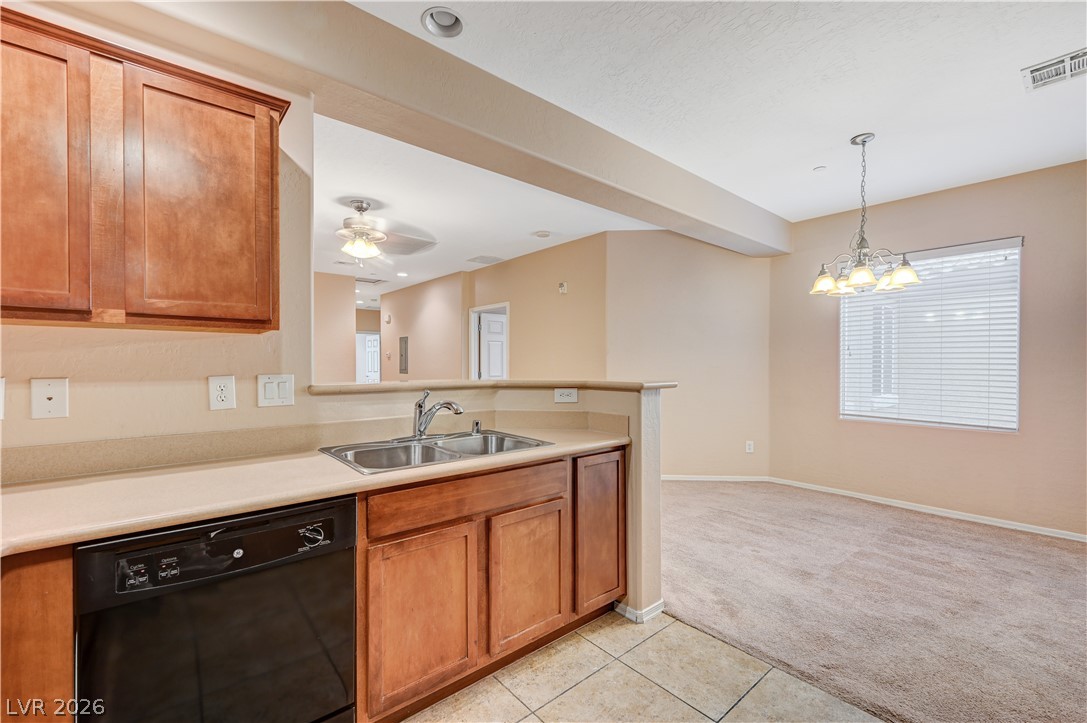 6868 Sky Pointe Drive 2115 Property Photo 11