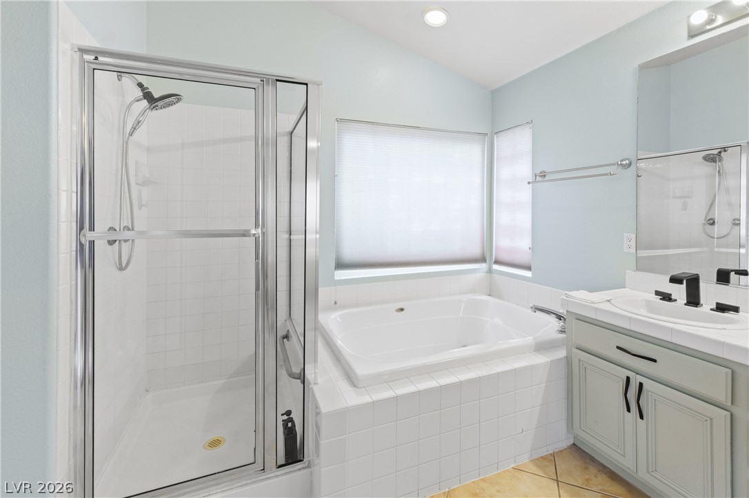 7823 Windward Road Property Photo 27