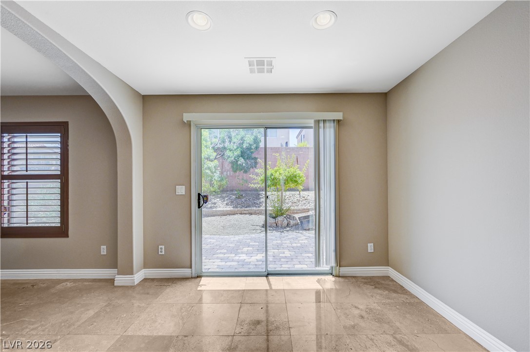 9783 Calliope Creek Court Property Photo 15