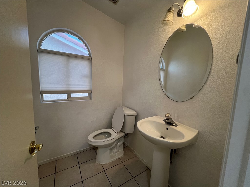 9770 Silver Dew Street Property Photo 7