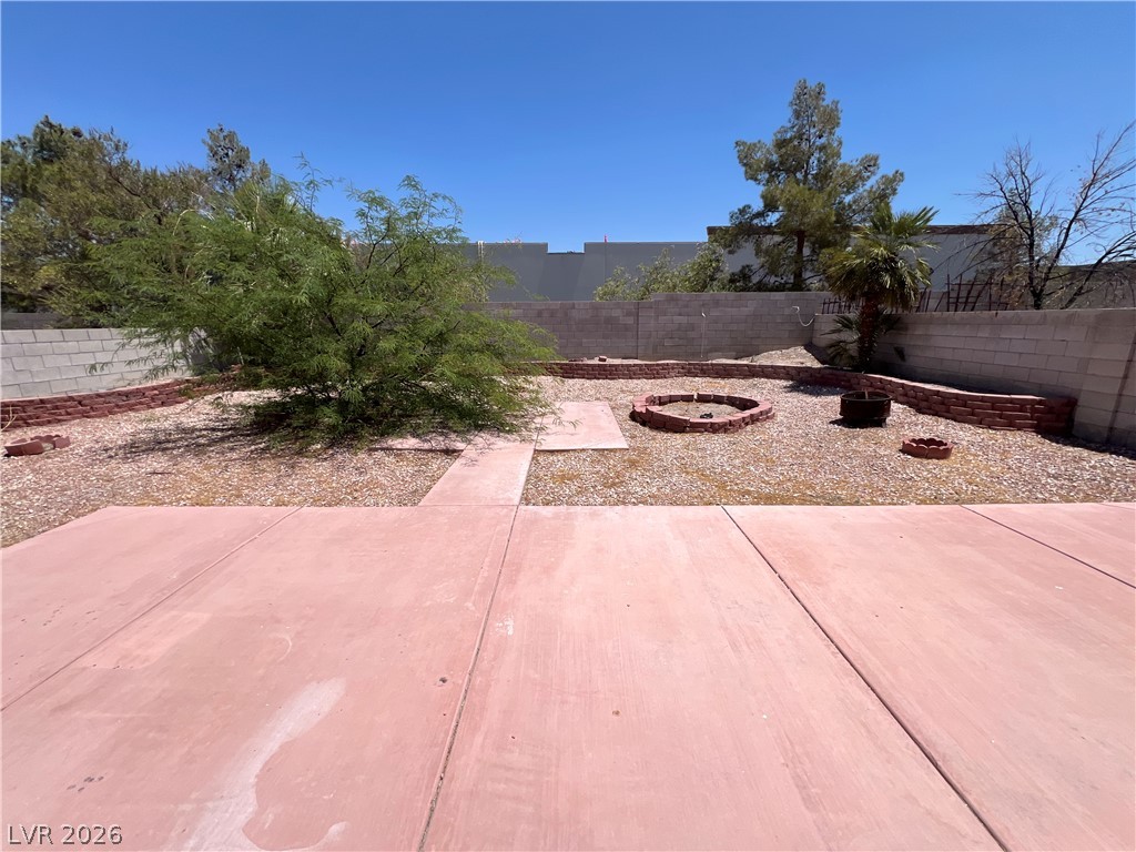 9770 Silver Dew Street Property Photo 16