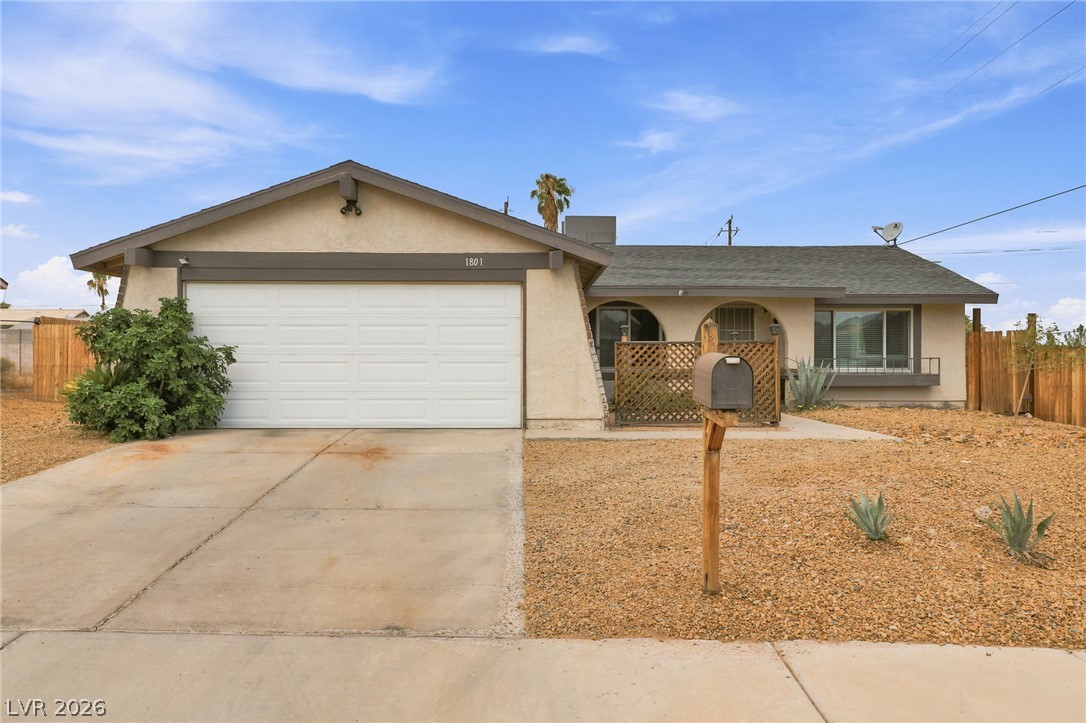 1801 Golden Shadow Drive Property Photo 1