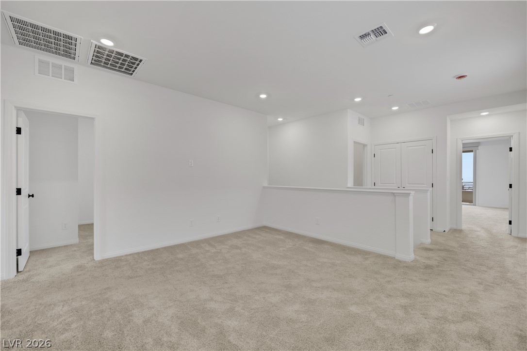 1570 Rock Kestrel Street Property Photo 6