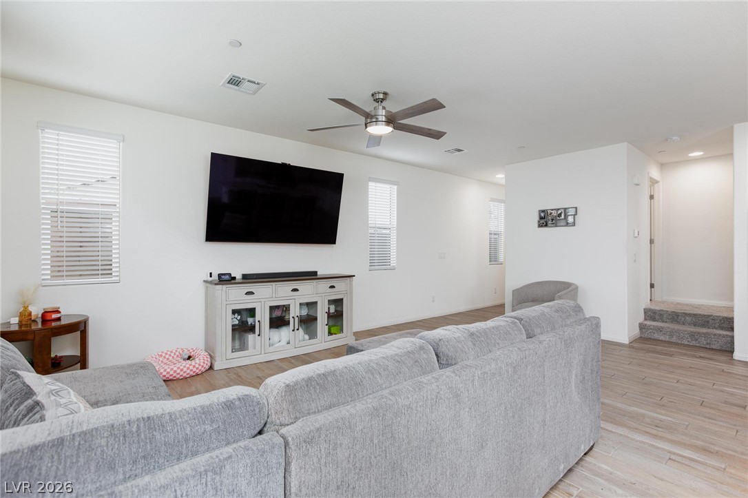 737 Cottonwood Hill Place Property Photo 8