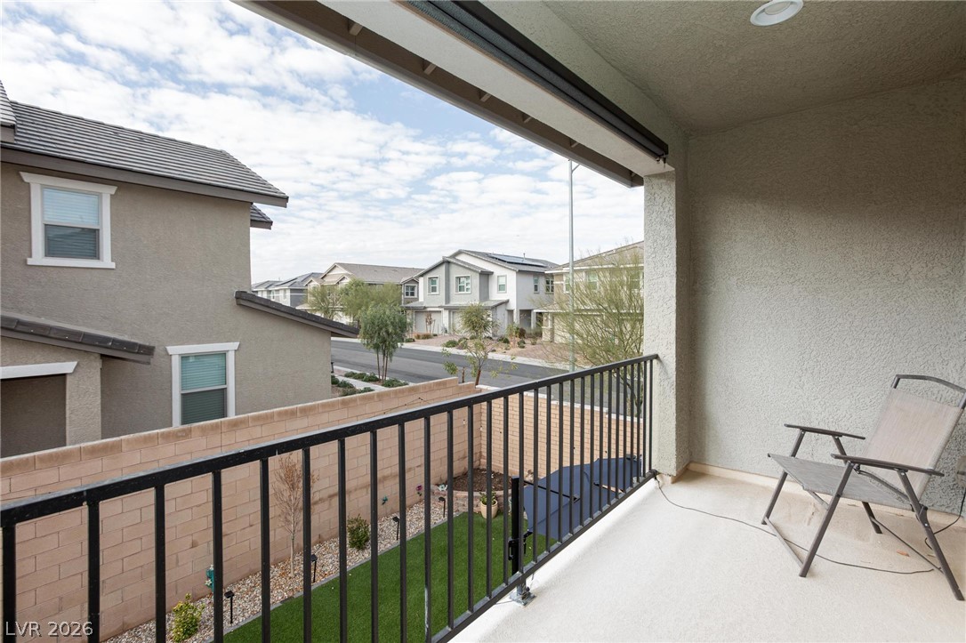 737 Cottonwood Hill Place Property Photo 17