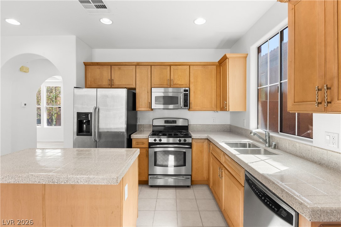2309 Malaga Peak Street Property Photo 13