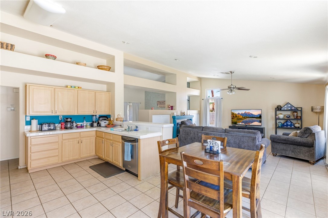 6302 Golden Rain Street Property Photo 19