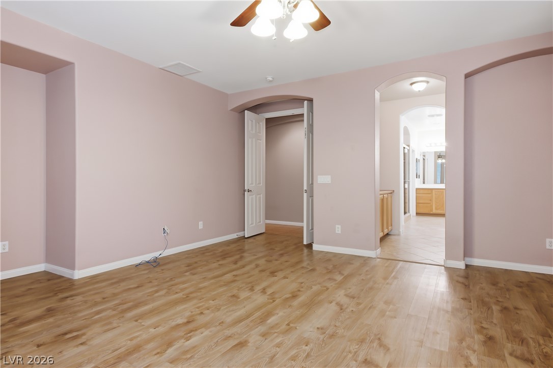 354 Shimmering Moon Street Property Photo 17