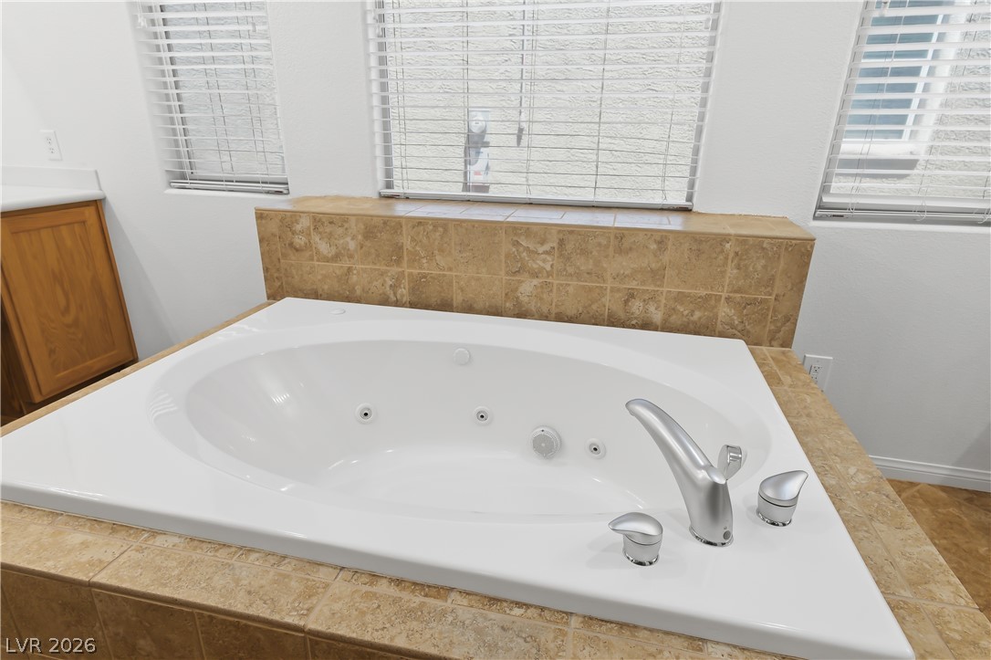 354 Shimmering Moon Street Property Photo 19