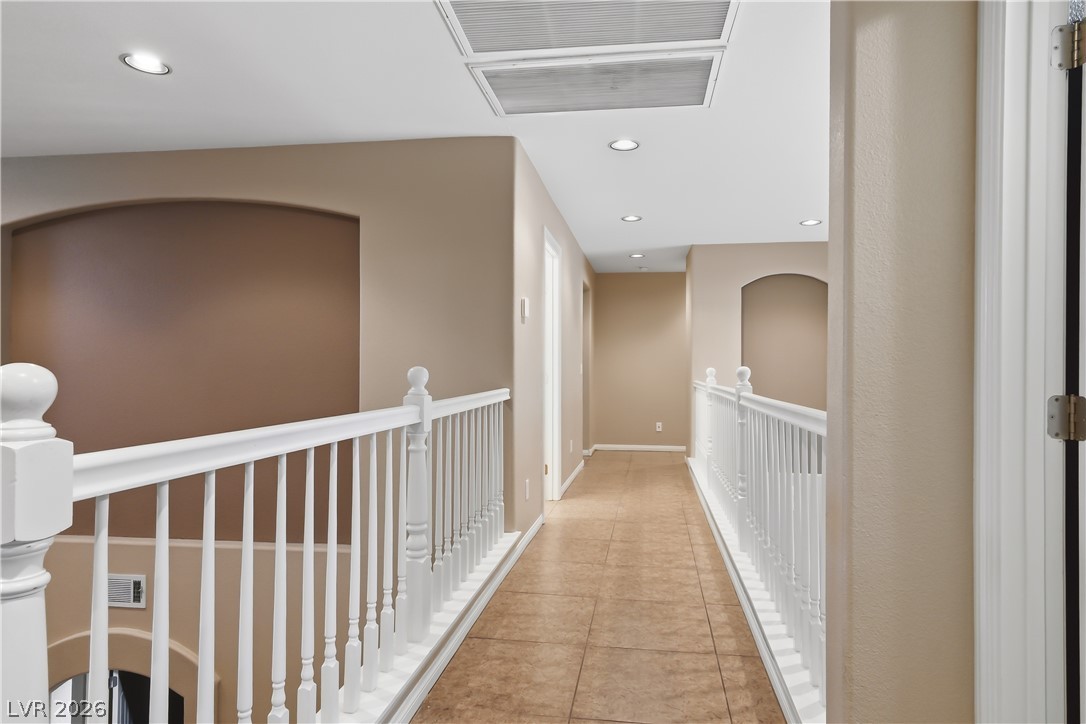 354 Shimmering Moon Street Property Photo 21