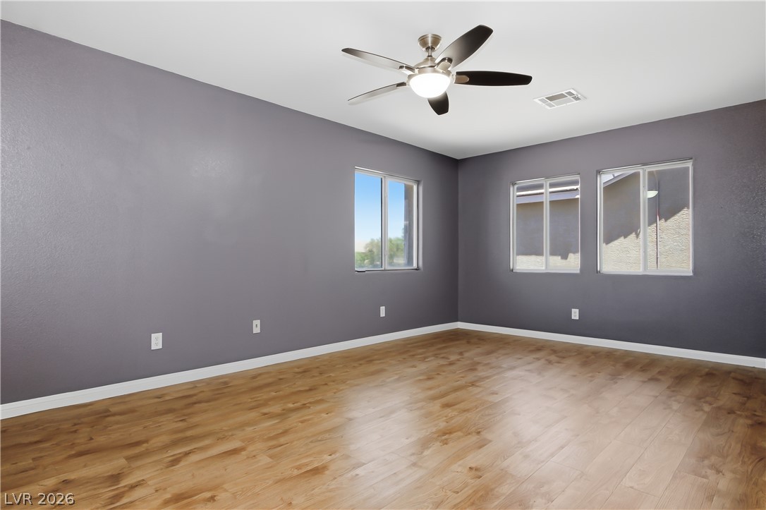 354 Shimmering Moon Street Property Photo 23